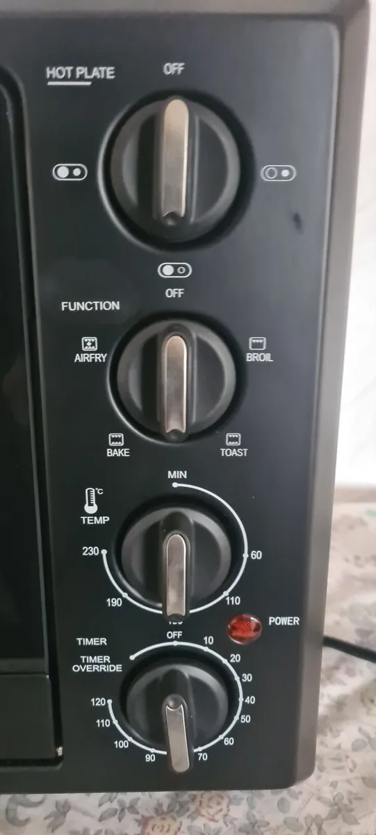 Electric Oven with Hot Plates 1500W - Image 2