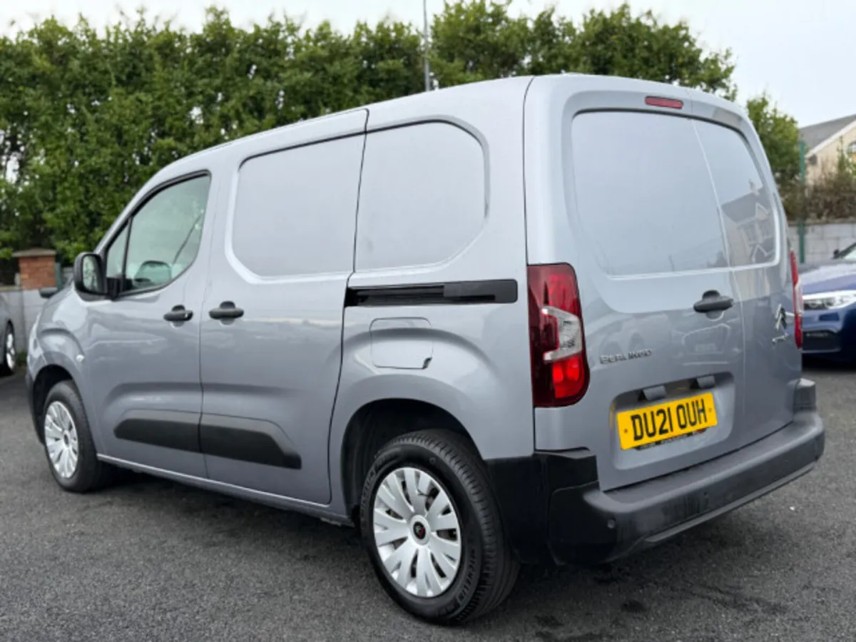 Citroen Berlingo 650 ENTERPRISE M BLUEHDI - Image 4