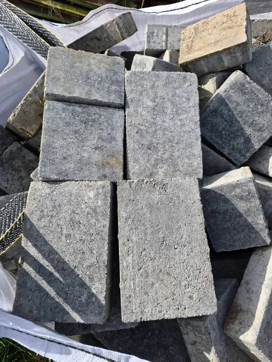 Paving Brick - Image 2