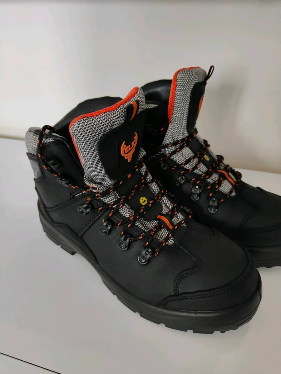 Safety work boots - Image 1