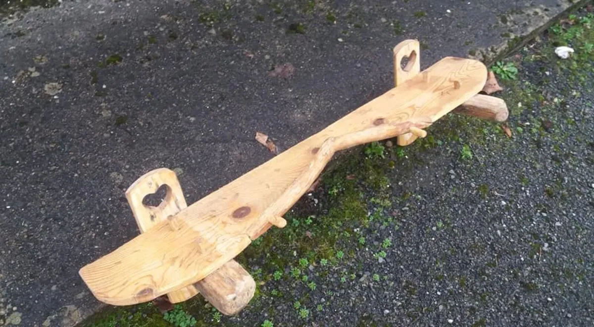 Rustic driftwood floating mantle / shelf - Image 1