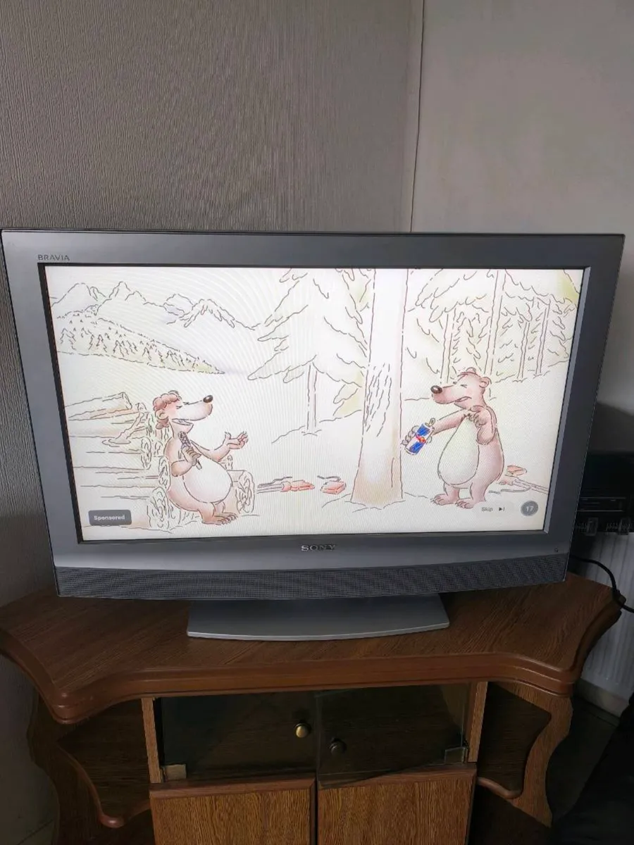 Sony Bravia 32" LCD TV – Excellent Condition & Gre - Image 1