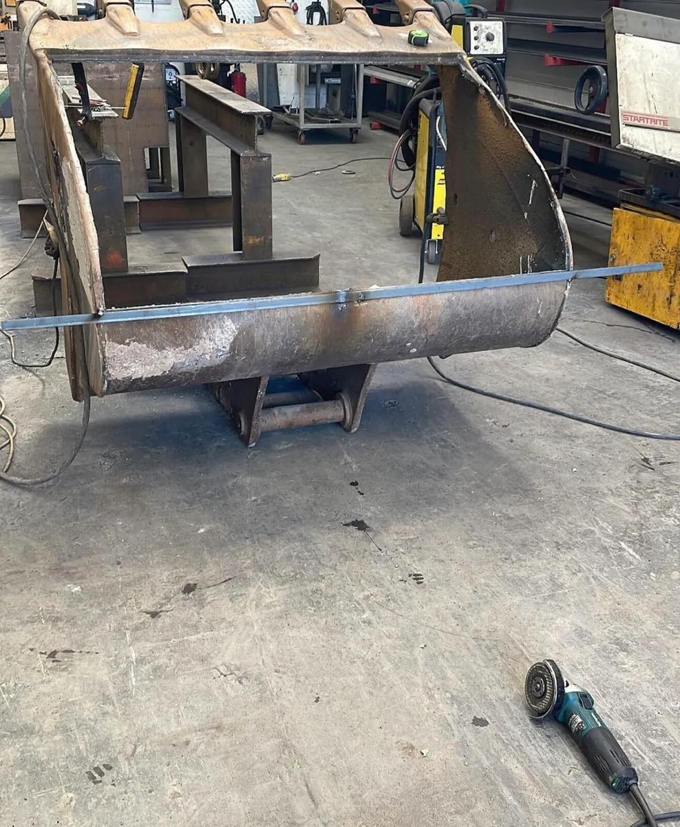 Plant Bucket Refurbs & Repairs - Image 3