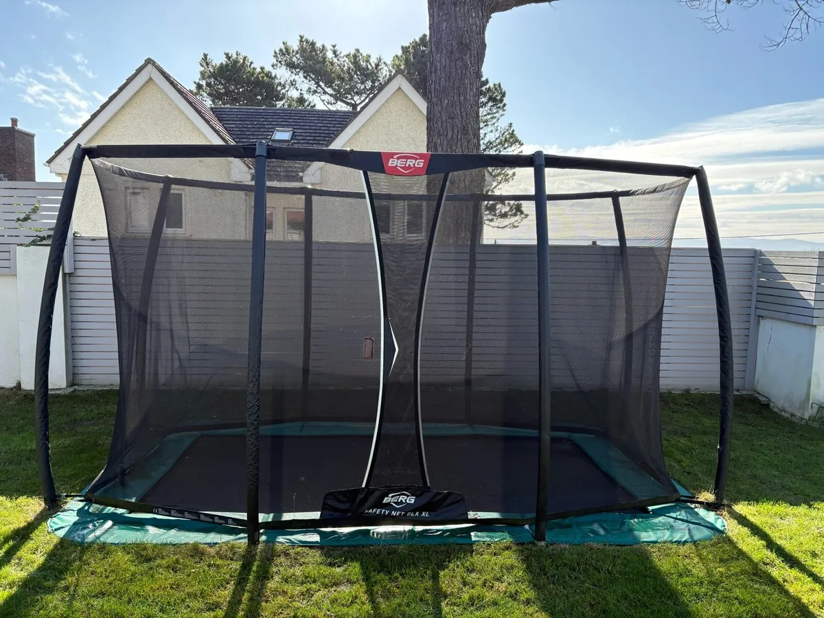 Inground / Flatground Berg Trampoline - 4 x 2.5m - Image 2
