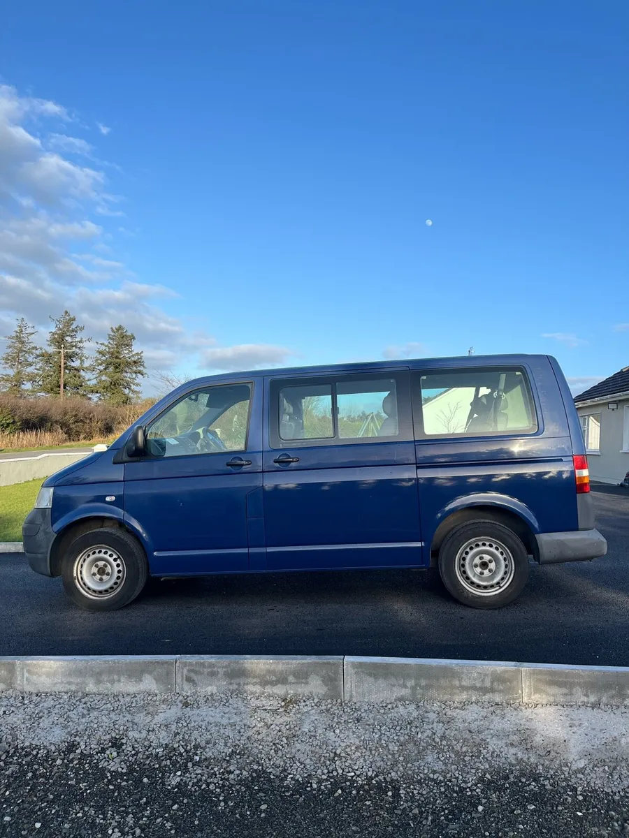 Volkswagen Transporter/Shuttle 9 Seater NO DAMAGE - Image 2