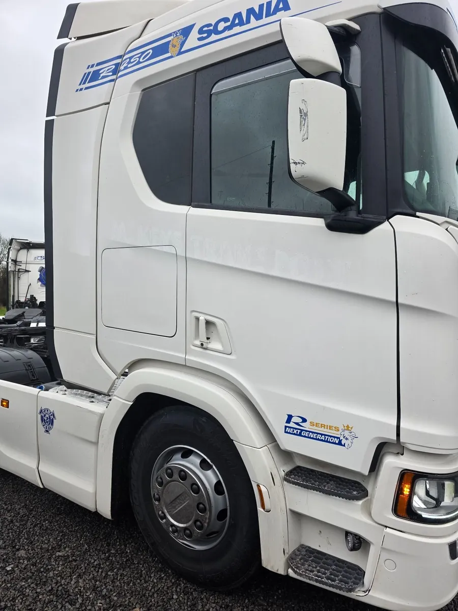 2018 Scania R450 - Image 2