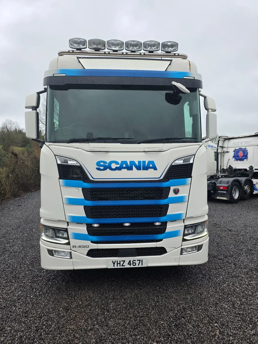 2018 Scania R450 - Image 3