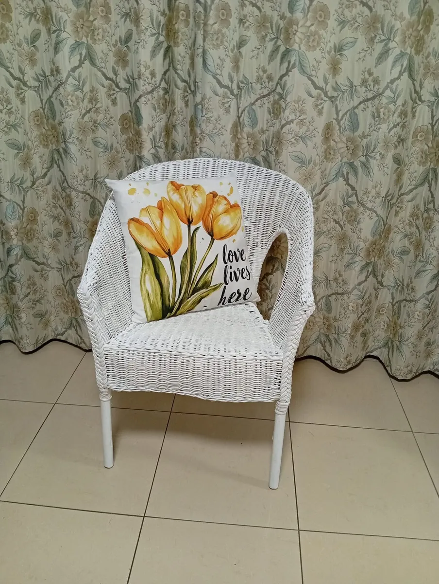 WICKER CHAIR - Image 2
