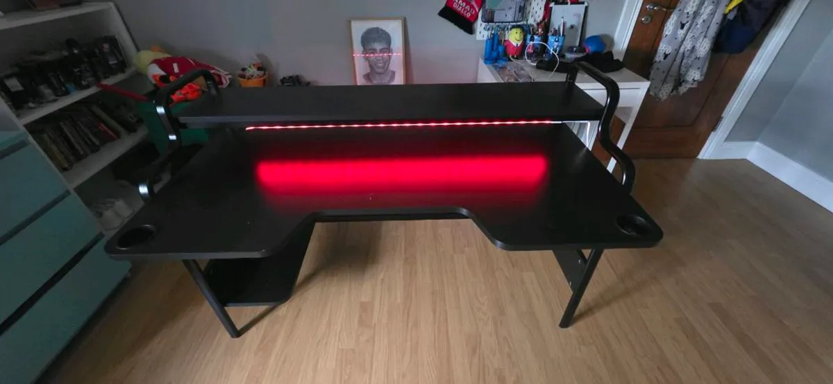 Gaming desk - Image 4