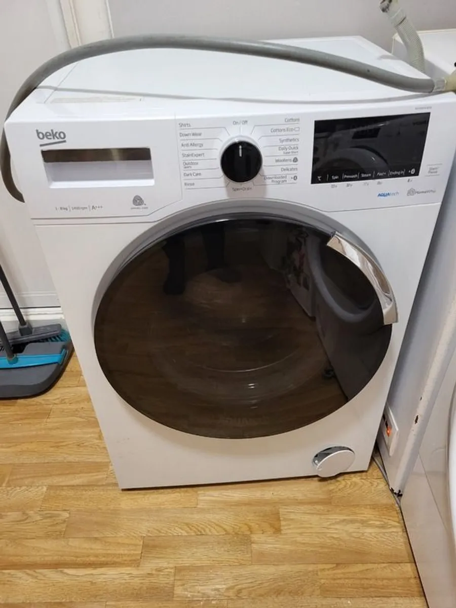 Becko  washmachine aqua tech - Image 1