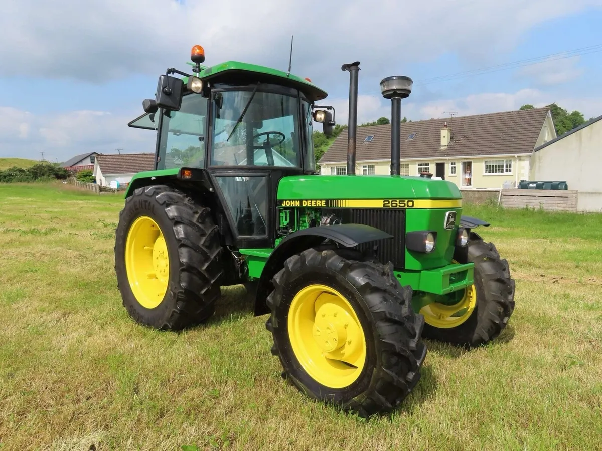 John Deere 2650 - Image 2