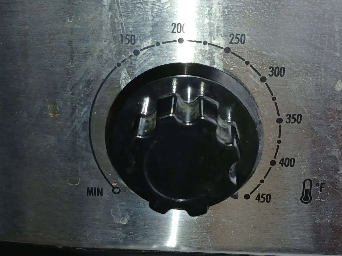 Large Roaster Oven (electric) - Image 3