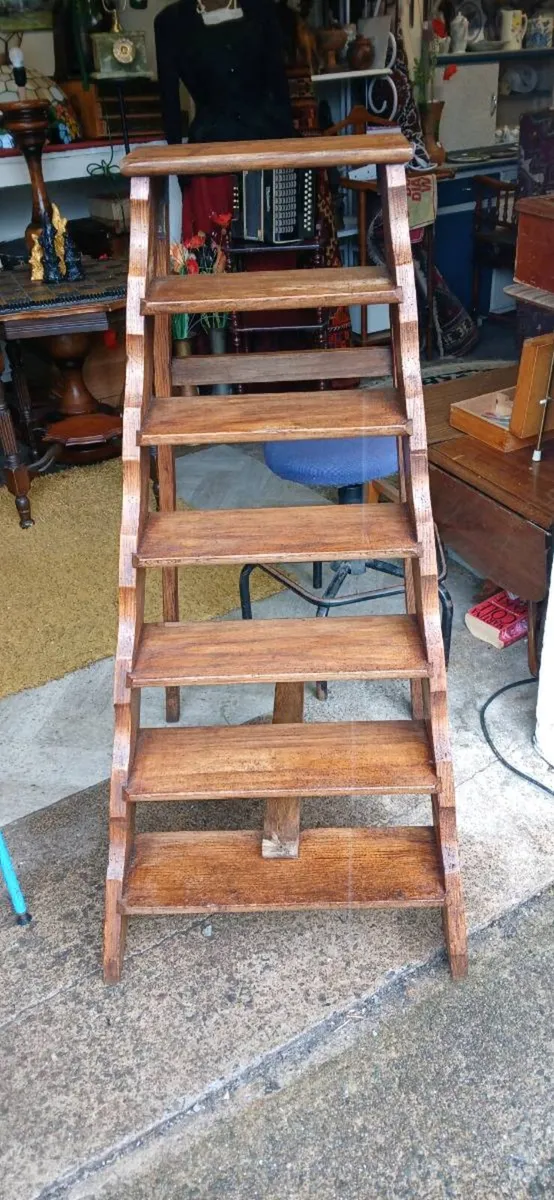 Library stairs oak Antique - Image 1