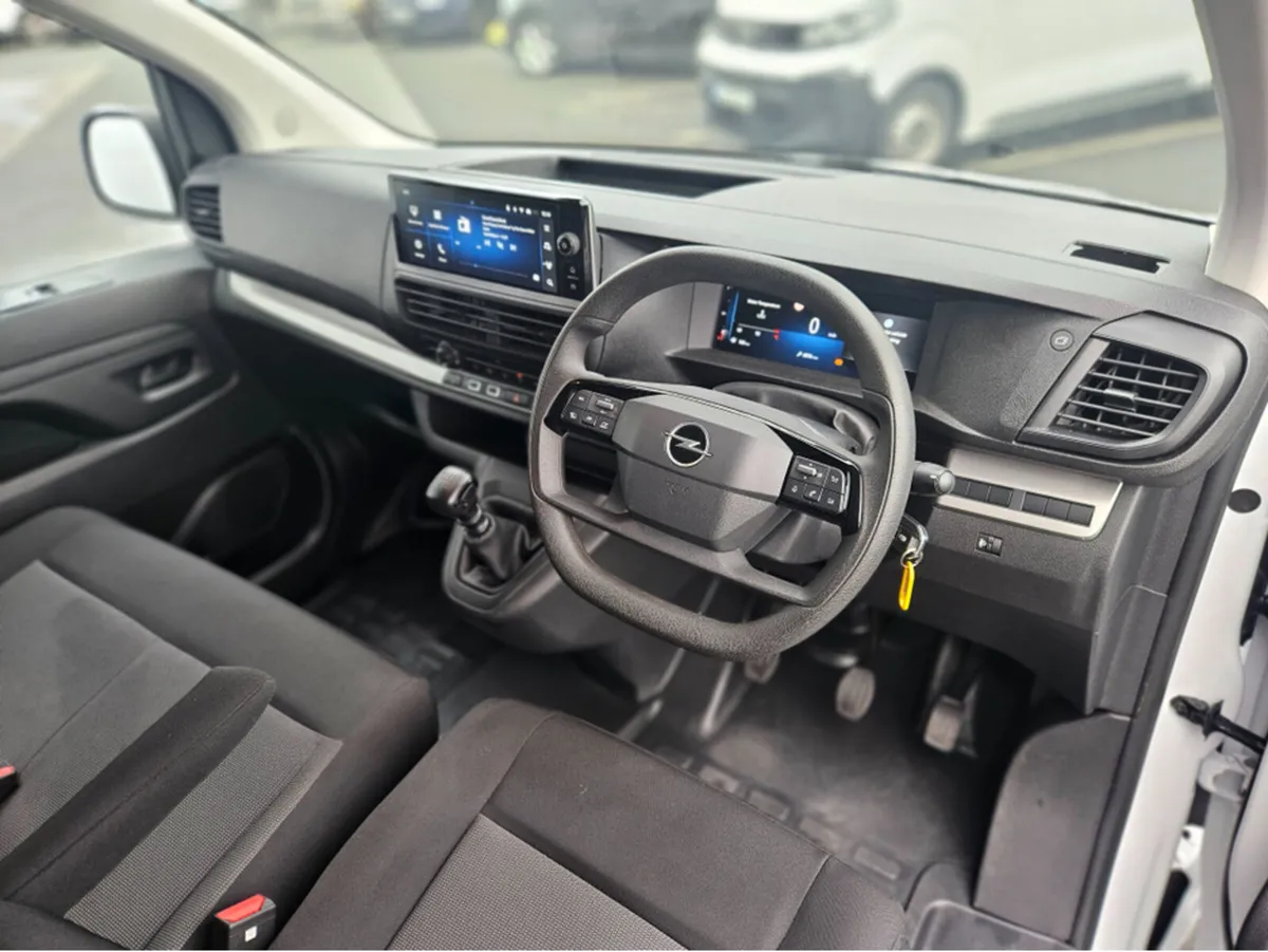 Opel Vivaro KOMFORT L2H1-1.5 120PS - Image 2