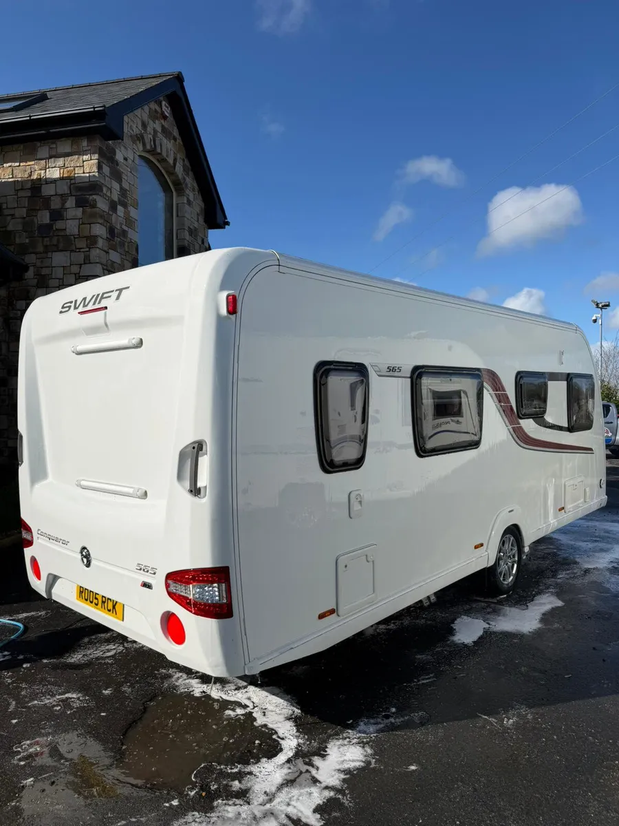 ✨SWIFT CONQUEROR 4BERTH FIXED SINGLE BEDS✨ - Image 2