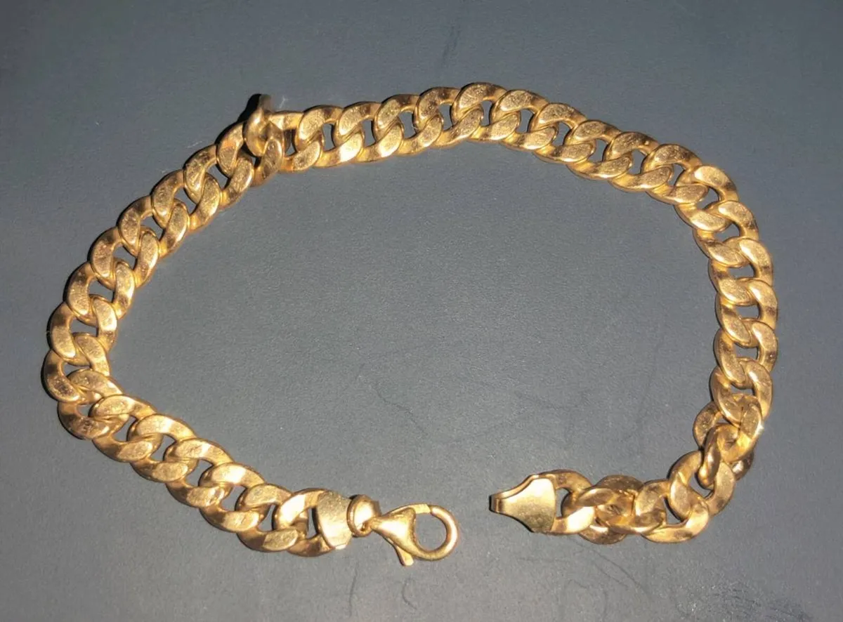 CHUNKY CLUB LINK, 9CT SOLUD Gold 8.62g 8"Bracelet - Image 1
