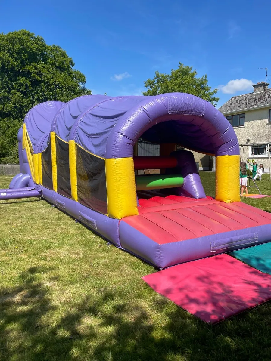 Bouncing castle - Image 3