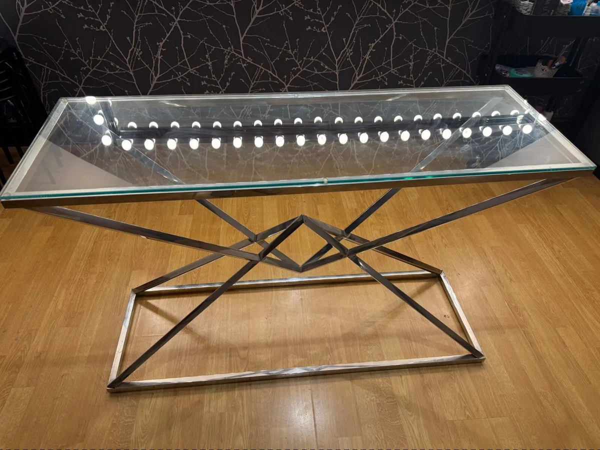 Glass top table - Image 1