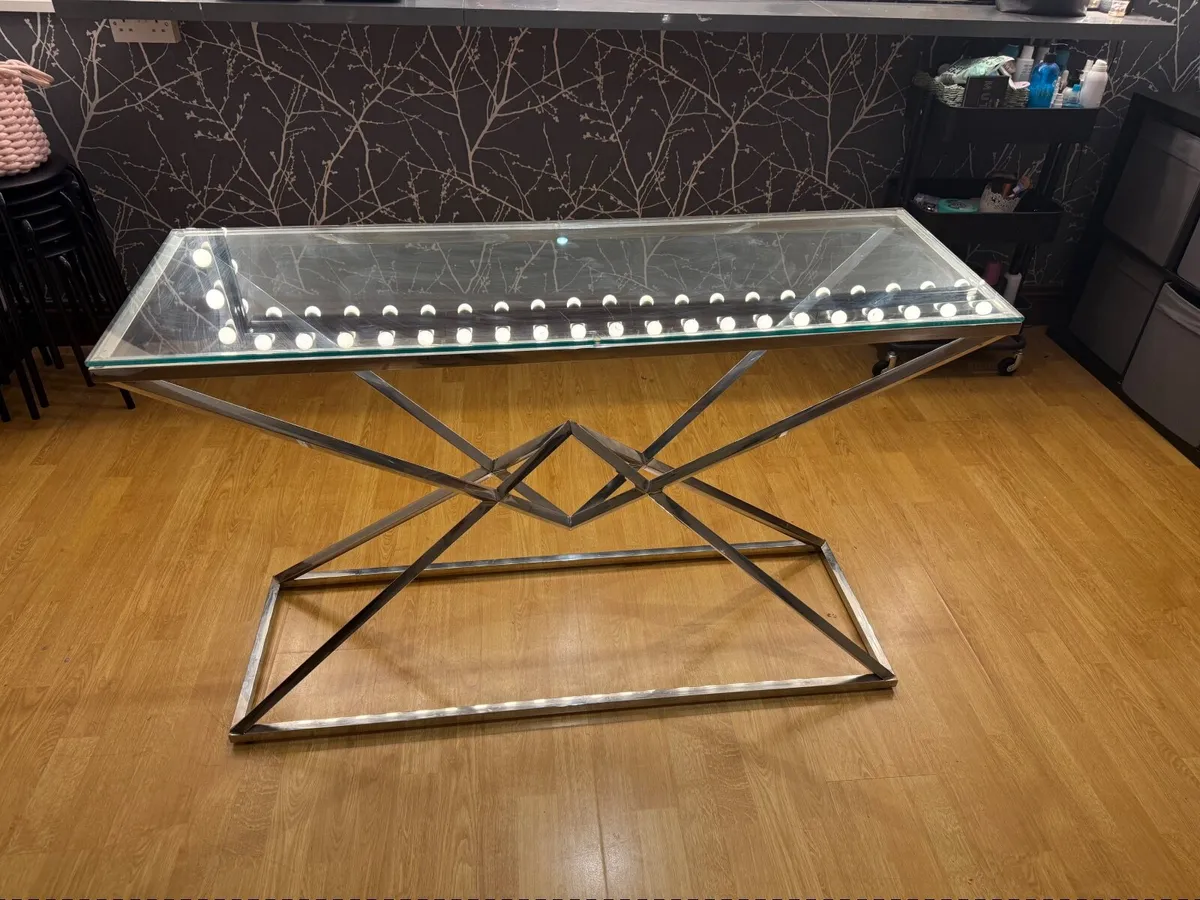 Glass top table - Image 3