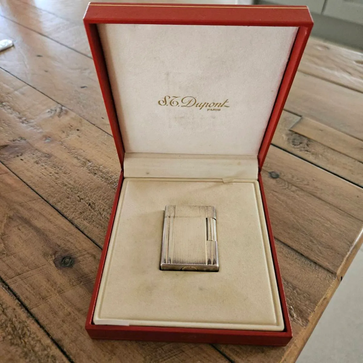 Silver Dupont lighter - Image 1