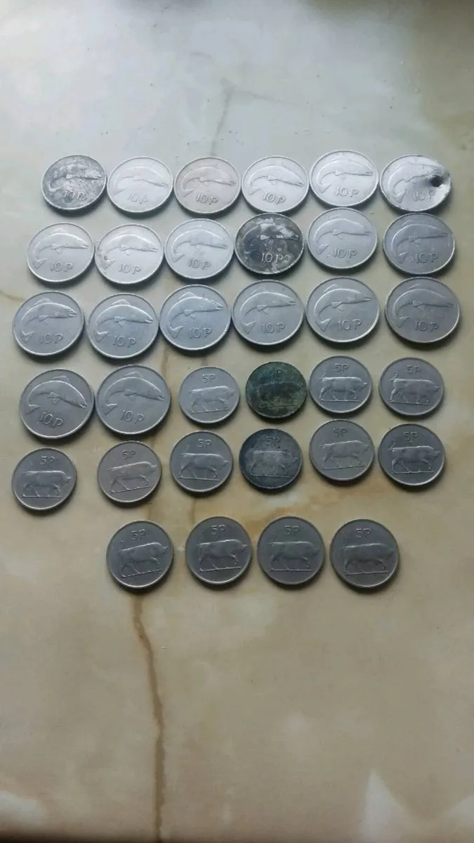 Retro 10p/5p Irish coins - Image 1