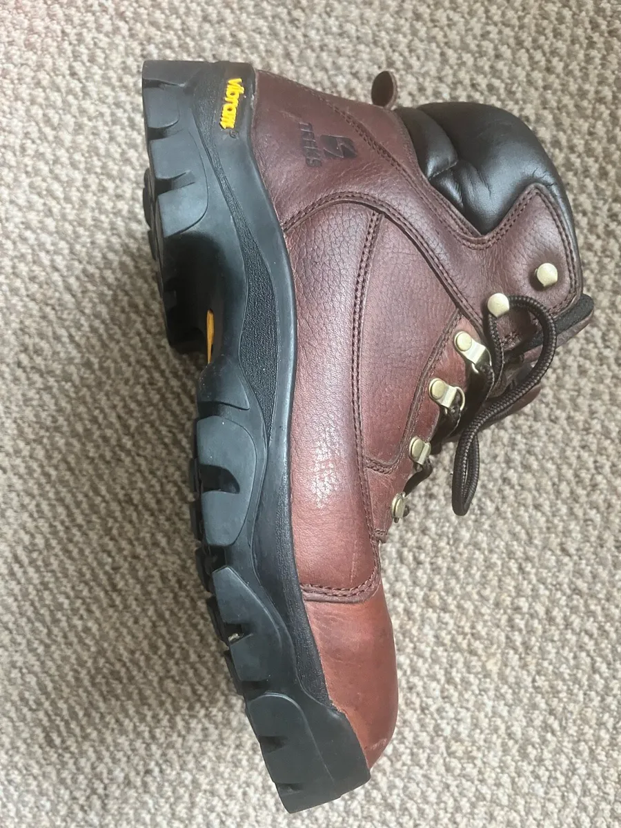 New Treks leather boots - Image 4