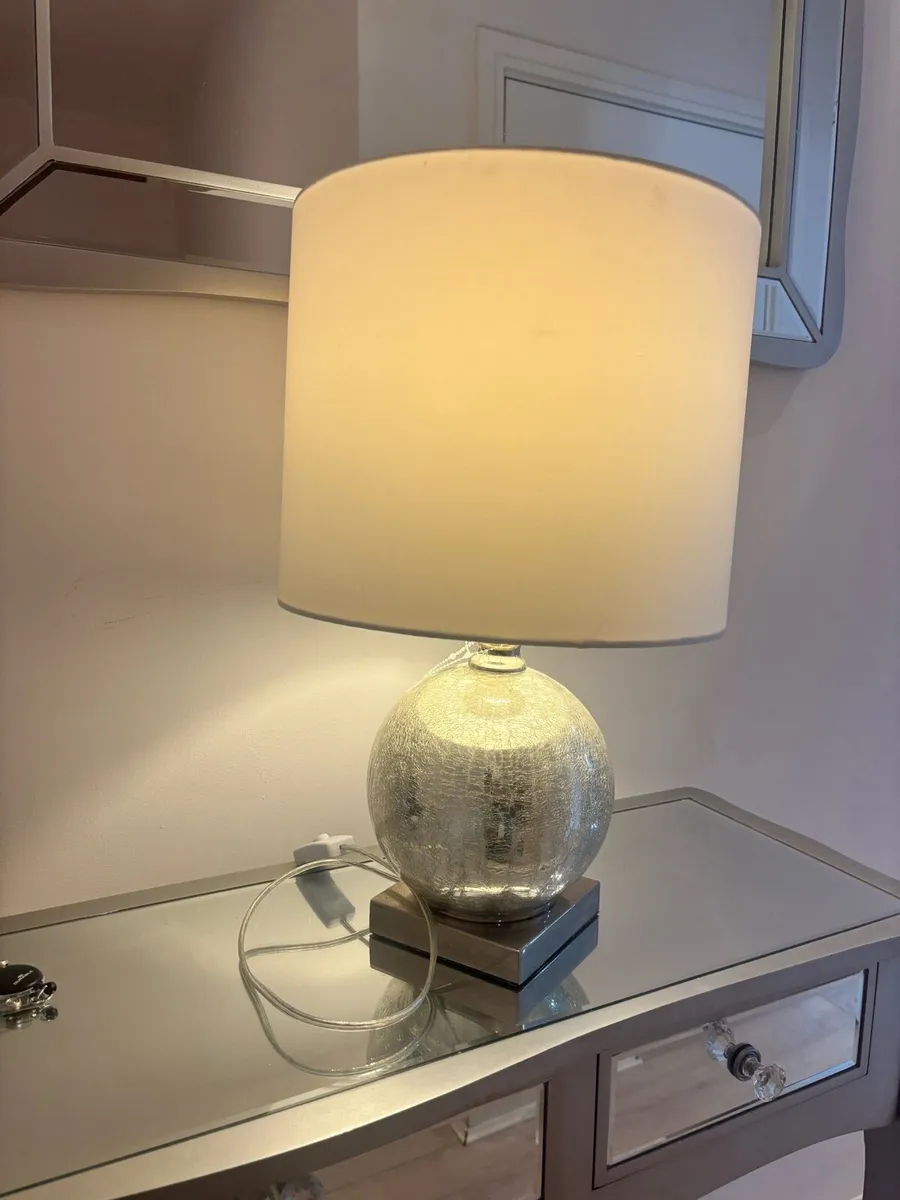 Table Lamp - Image 2