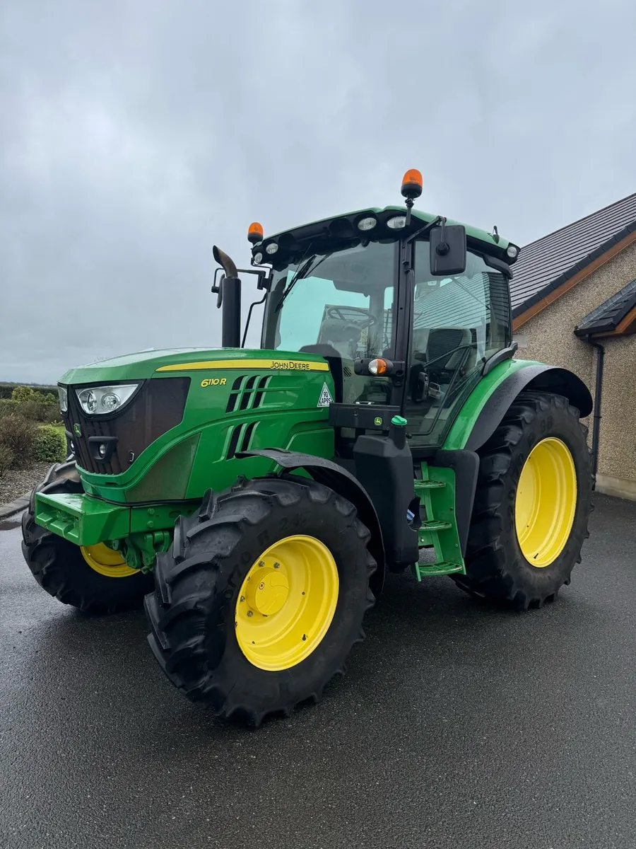 John Deere 6110r - Image 2