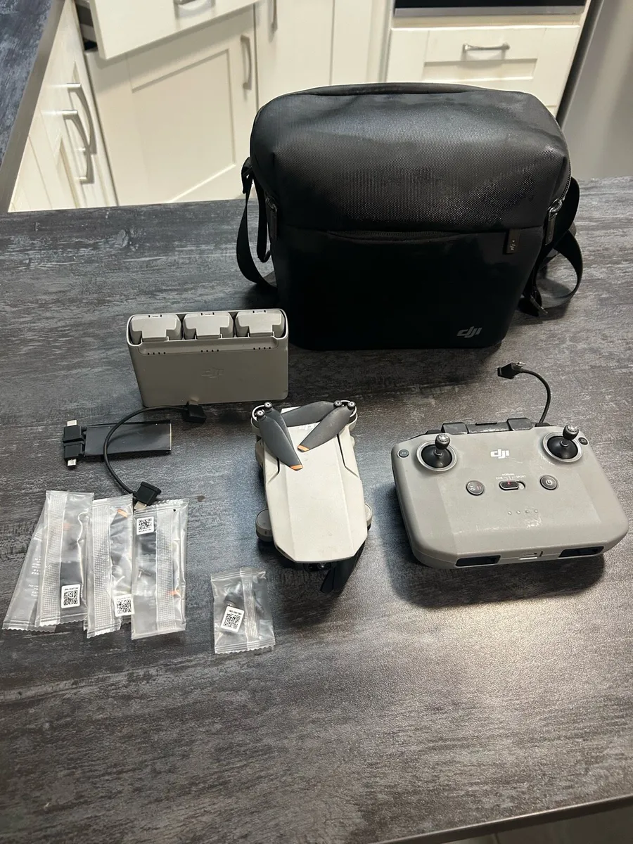 Dji Mini 2 Fly More combo - Image 2