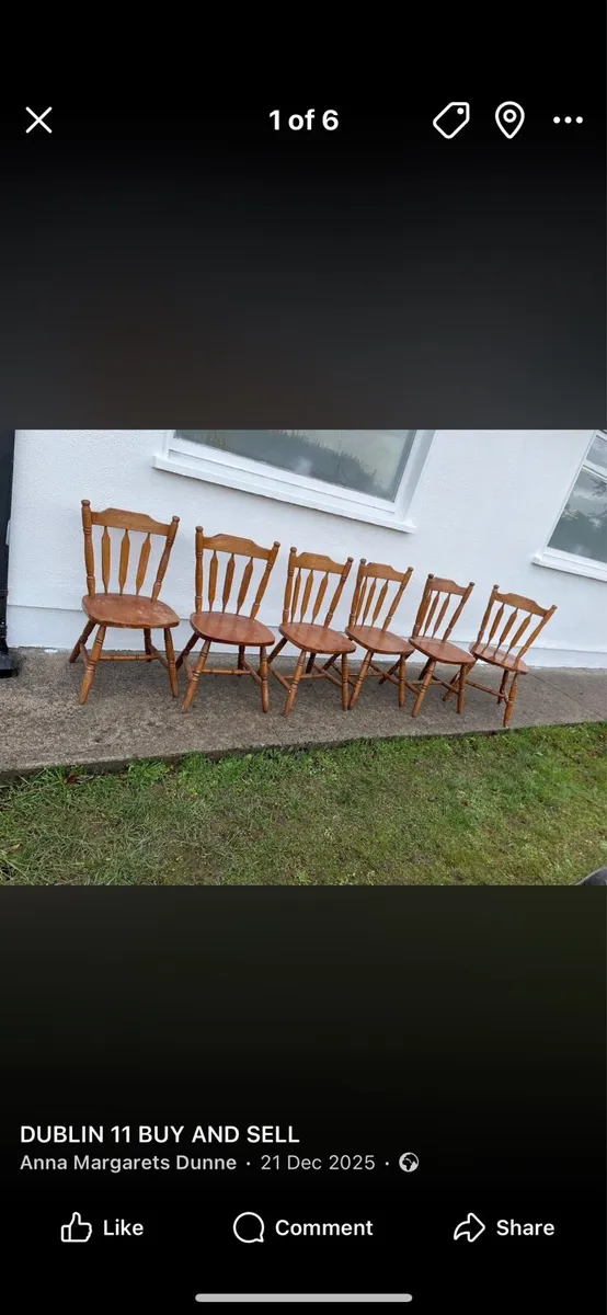 6 wooden chairs €60