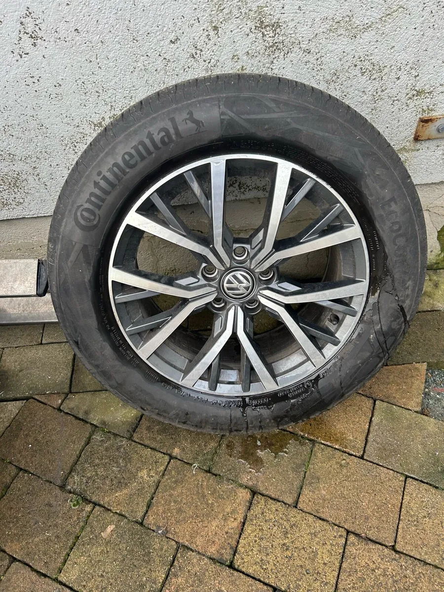 Volkswagen Tiguan alloys r17 - Image 2