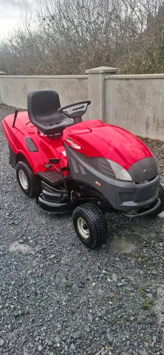 Castlegarden Ride on Lawnmower - Image 1