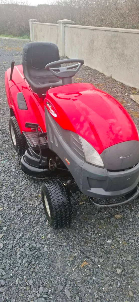 Castlegarden Ride on Lawnmower - Image 4