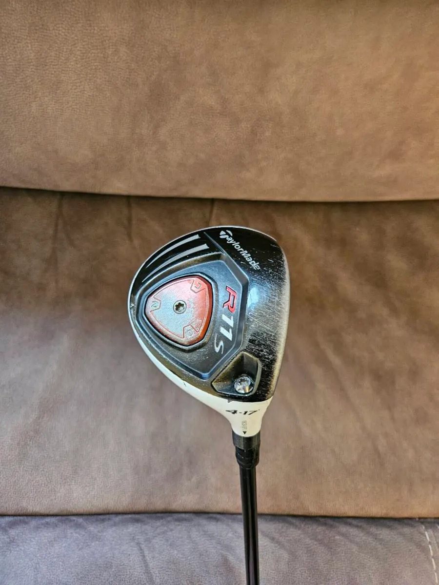 Taylormade R11s 4 Wood - Image 1