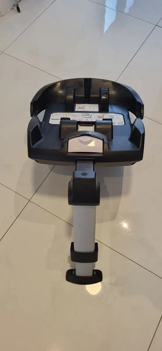 Doona Isofix Car Seat Base - Image 2
