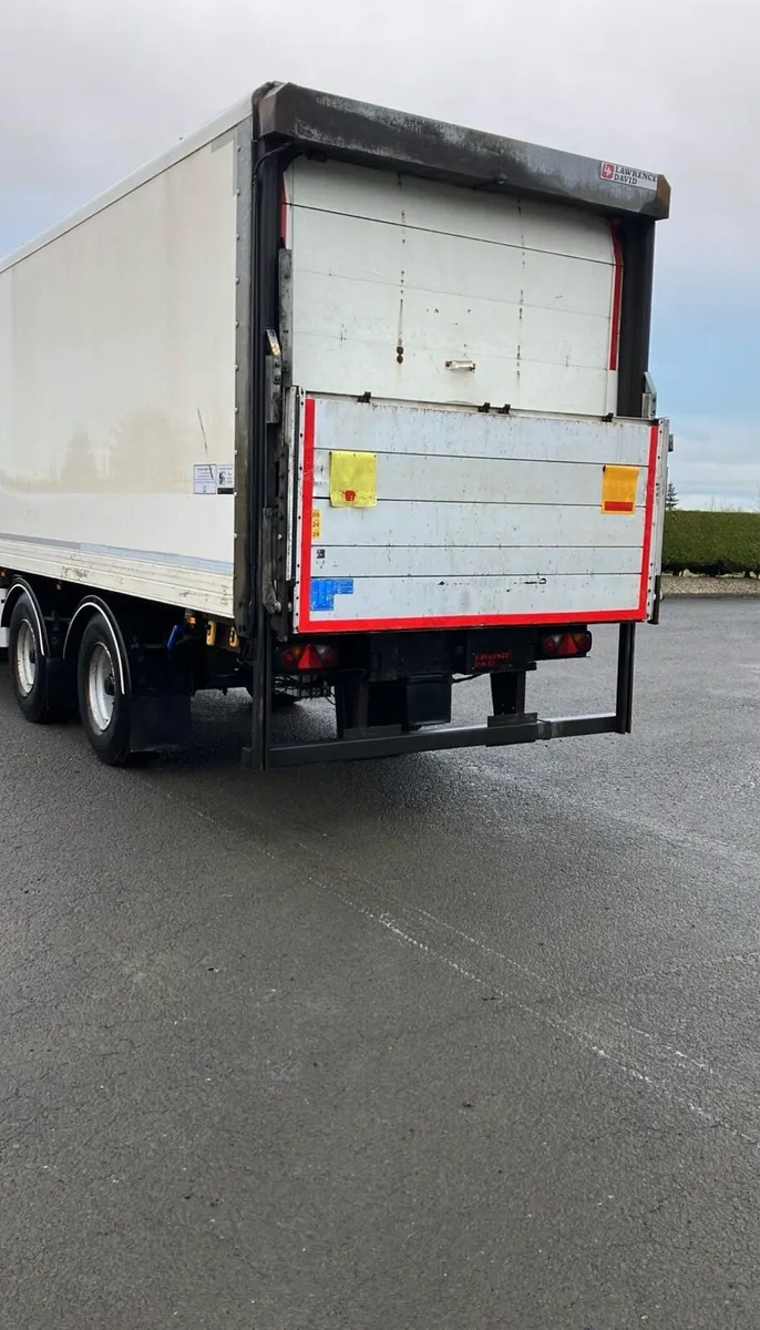 2015 Lawrence David urban - Image 2