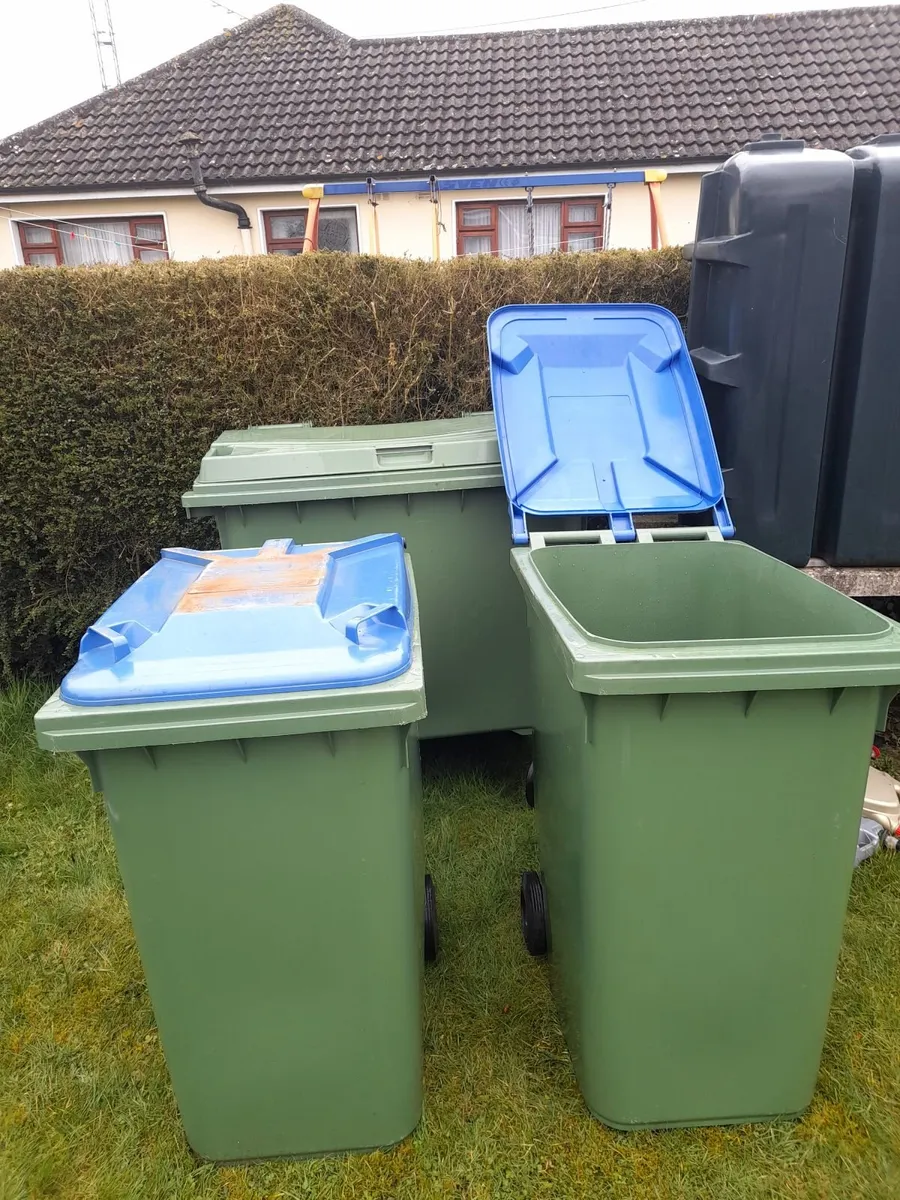Selling Bins - Image 1