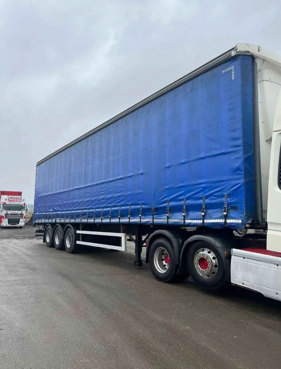 2015 Cartwright Curtainsider - Image 2