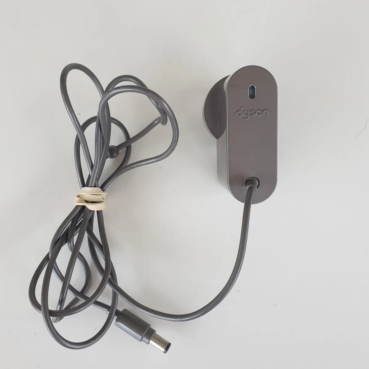 Dyson battery charger for DC models - Image 1