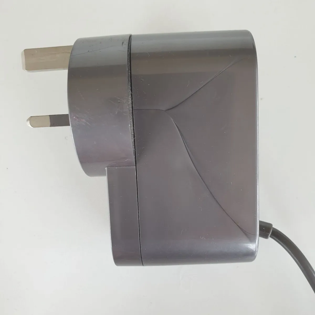 Dyson battery charger for DC models - Image 4