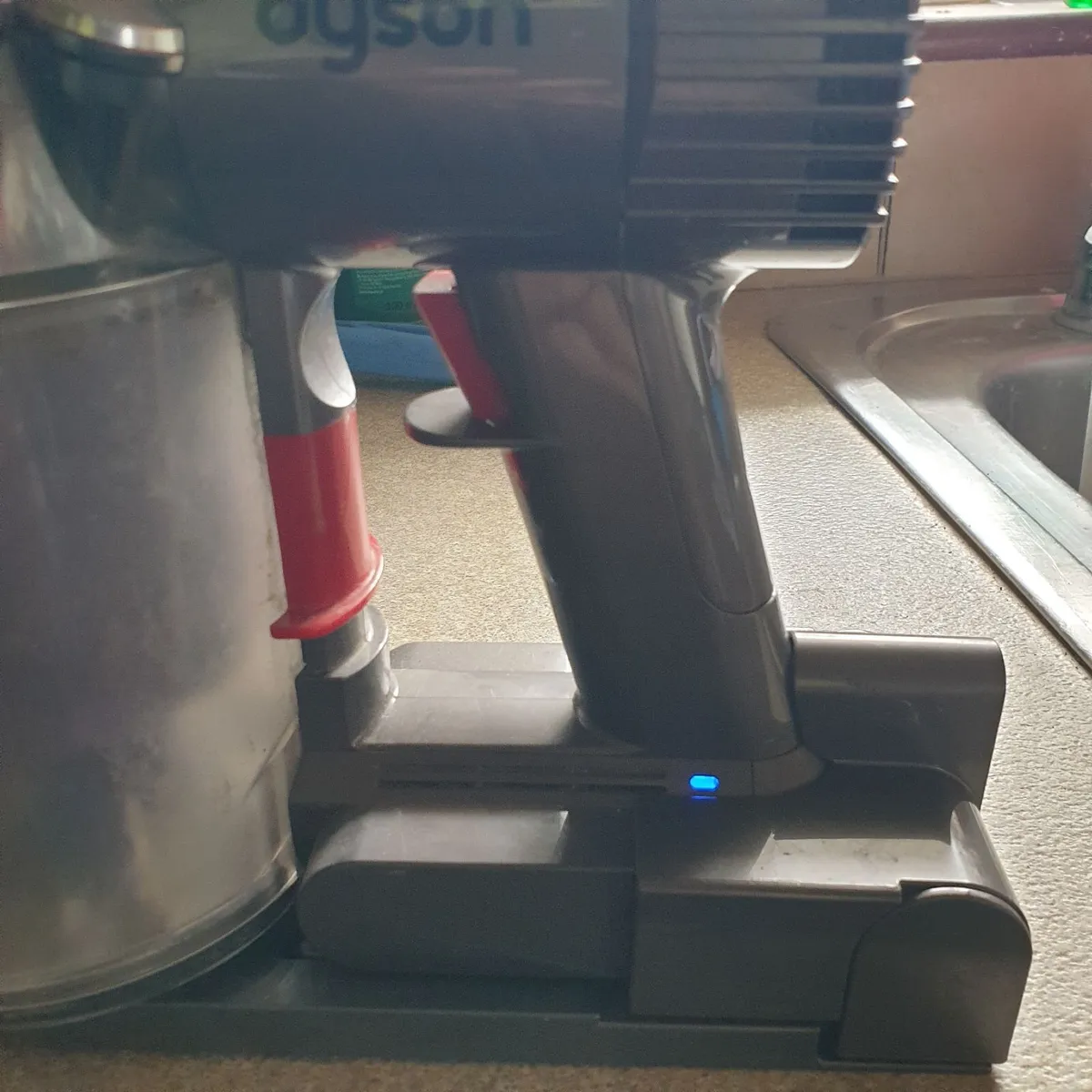 Dyson V6 charger & docking station - Image 2