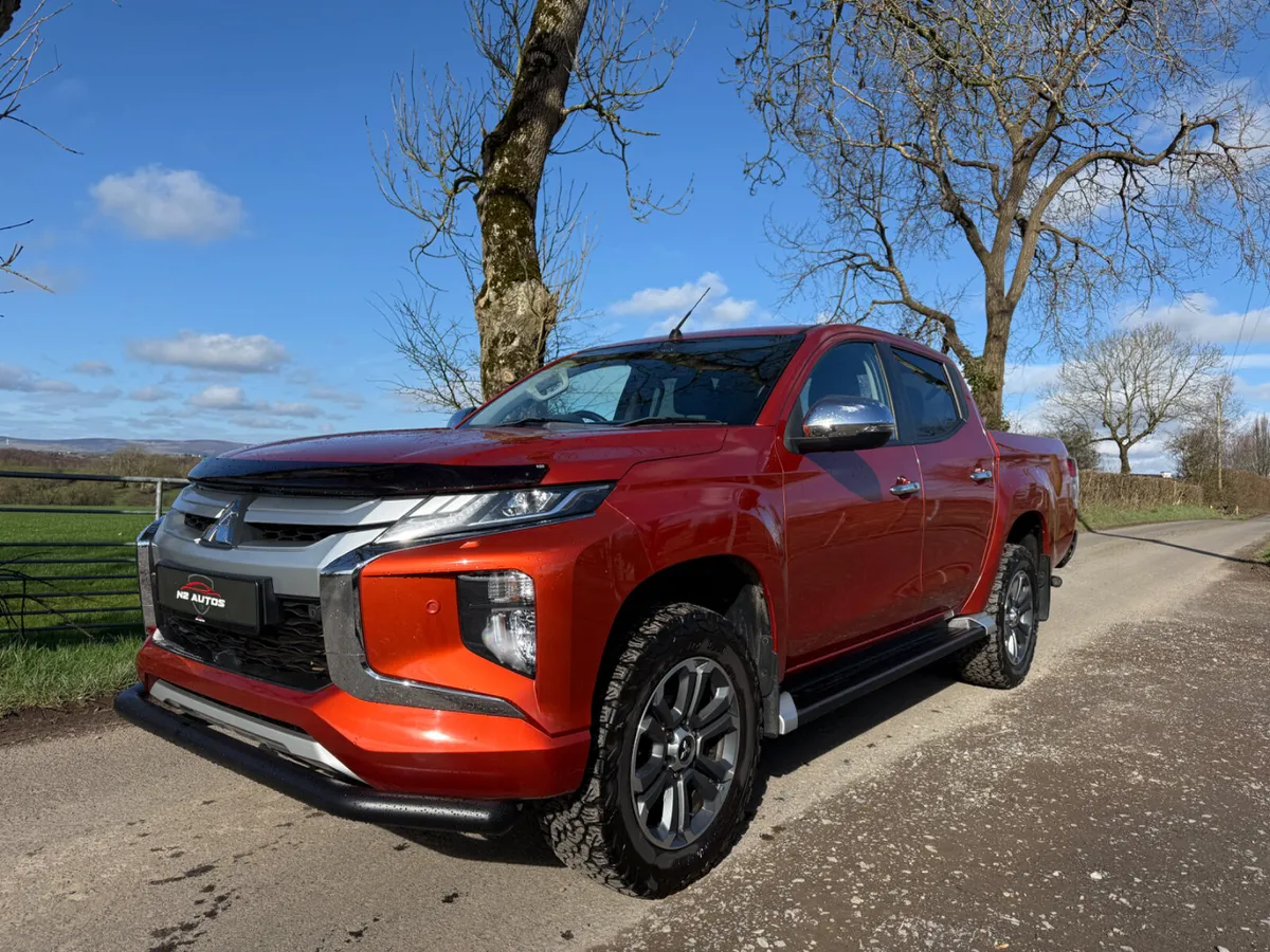 2019/192 Mitsubishi L200 2.3 DI-D Barbarian X - Image 1