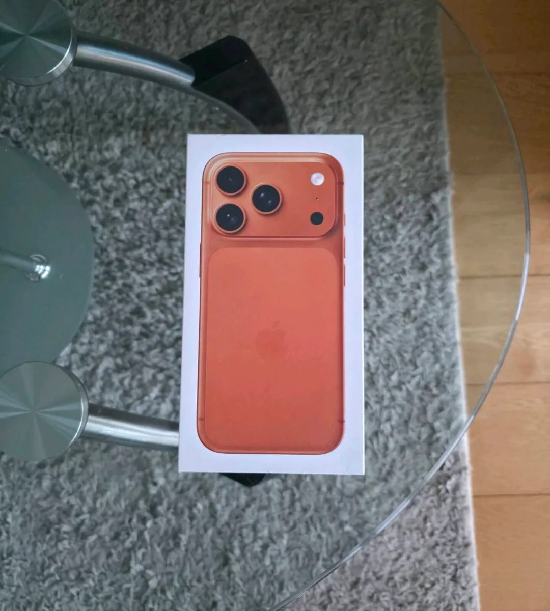 Apple Iphone 17 Pro 512GB IRISH - Image 1