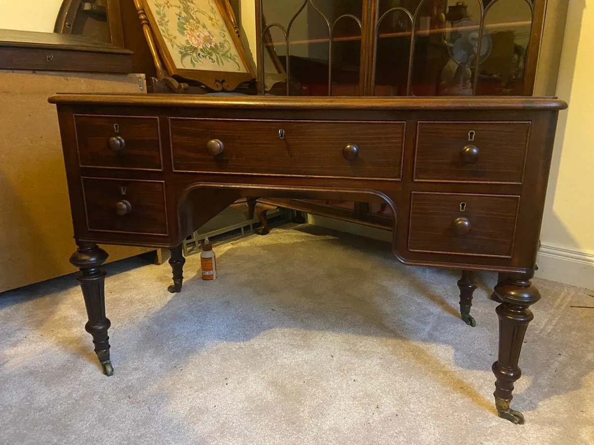 William IV ladies writing desk - Image 1