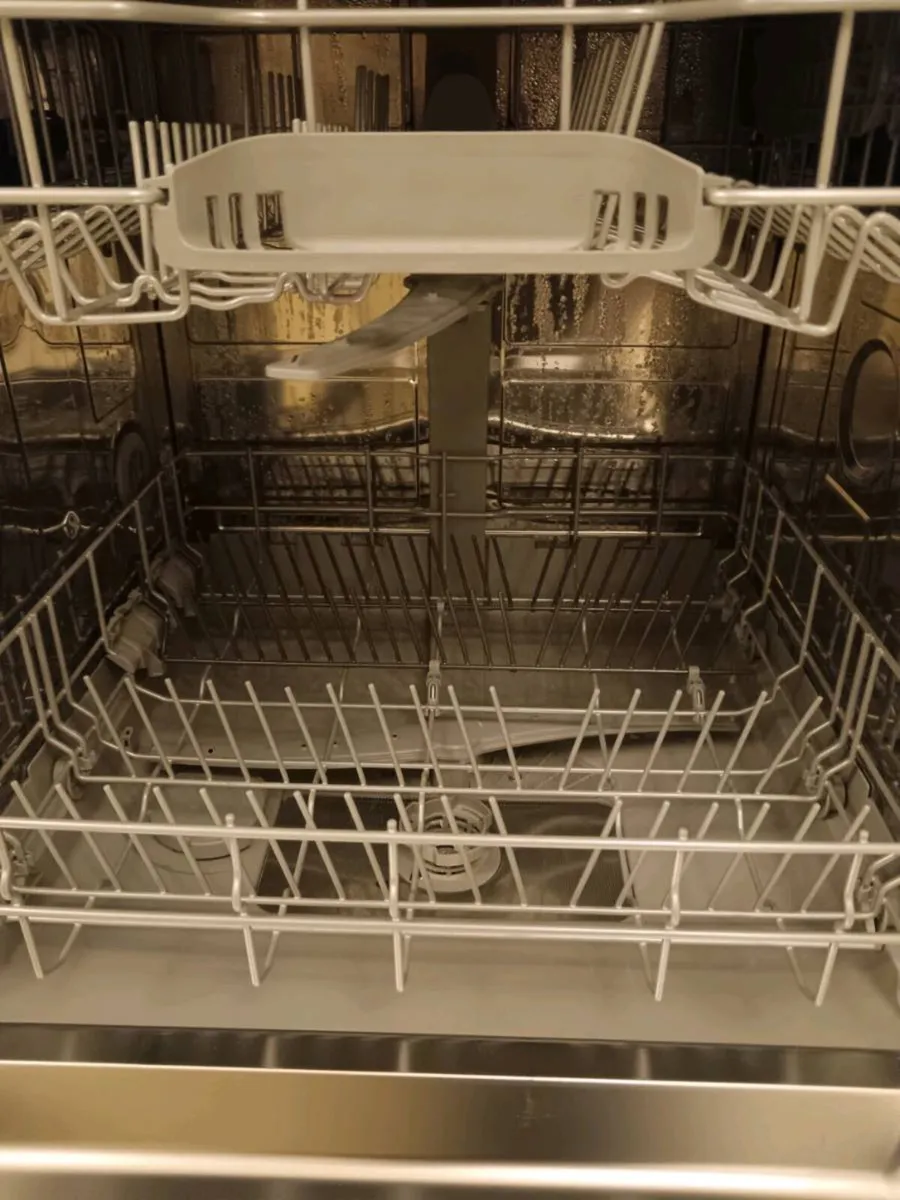 Bosh dishwasher - Image 4