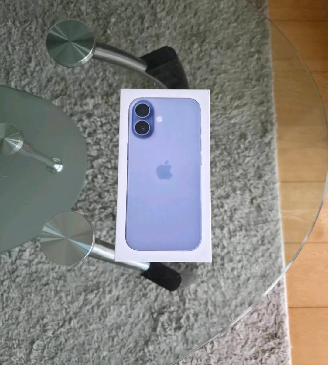 Apple Iphone 17 256GB IRISH - Image 1