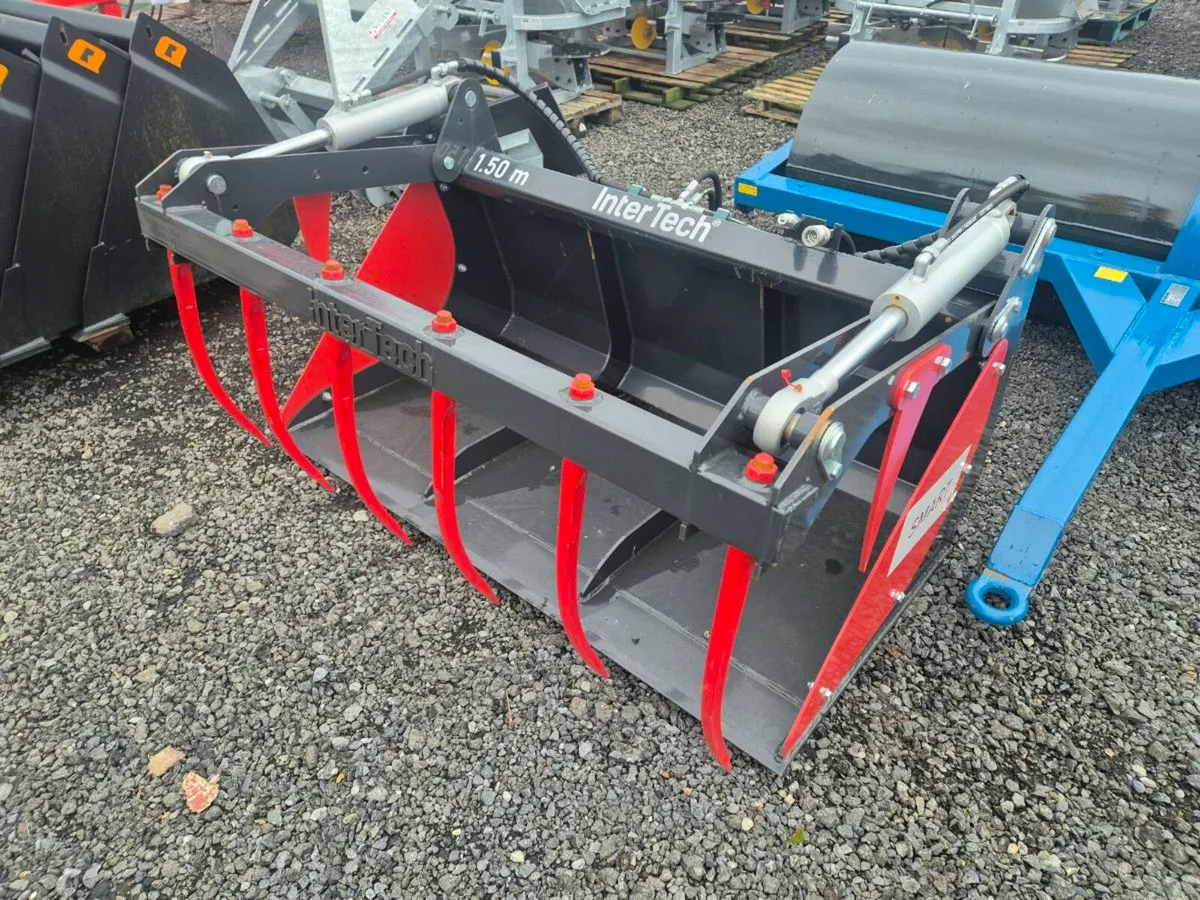 Grab buckets - Image 1