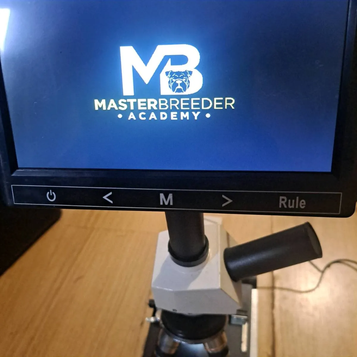 Microscope - Image 3