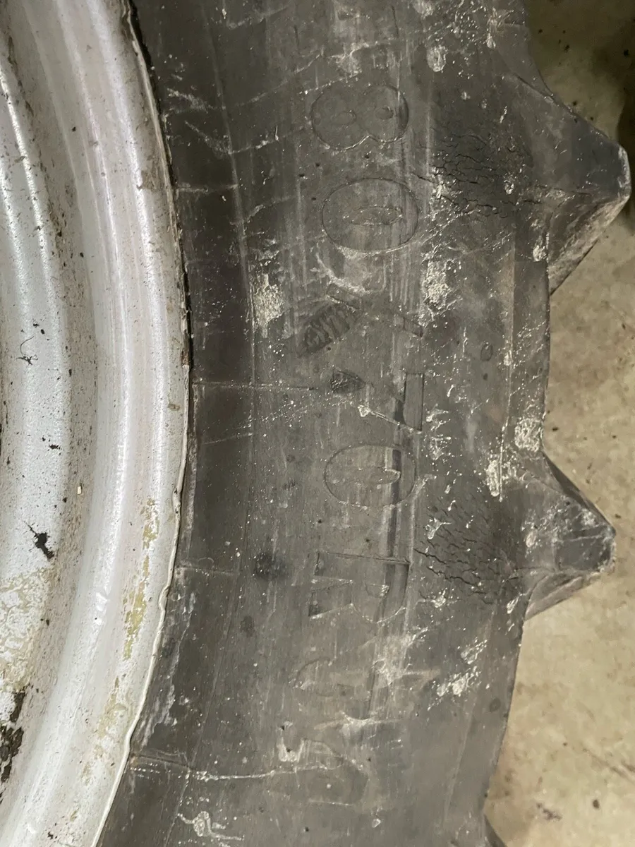 Tractor tyres - Image 3
