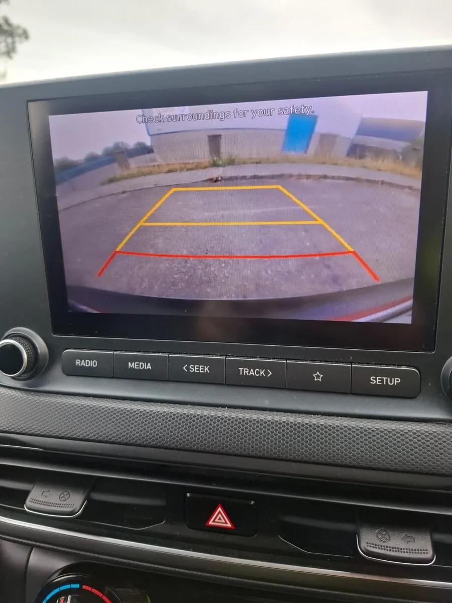 Hyundai KONA 2021 - Image 4